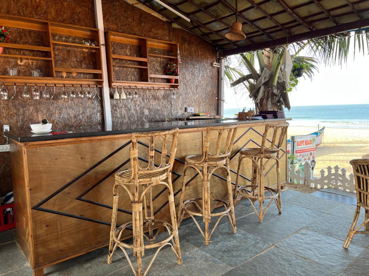 Happy Shack Beach And Wooden Huts 콜바 외부 사진